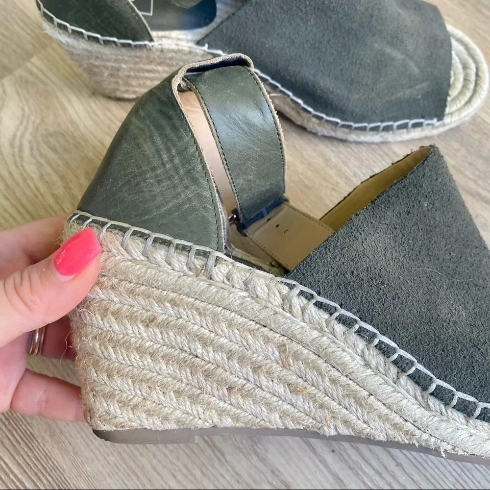 GAP Green Suede Wedge Sandals with Ankle Strap - Comfortable Summer Shoes - Picture 5 of 10